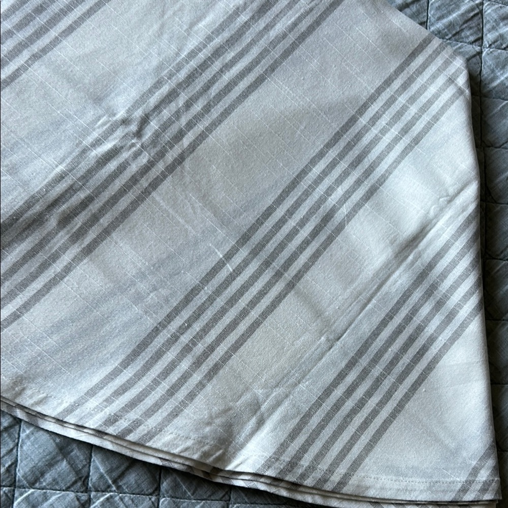 New Farmhouse Striped Round Tablecloth 70”
